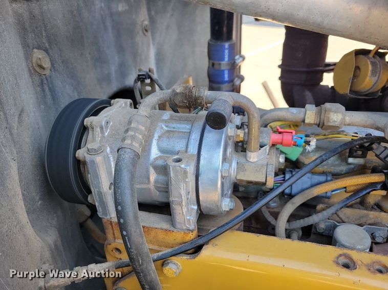 image for item DL7963 2005 Caterpillar 938G Series II wheel loader