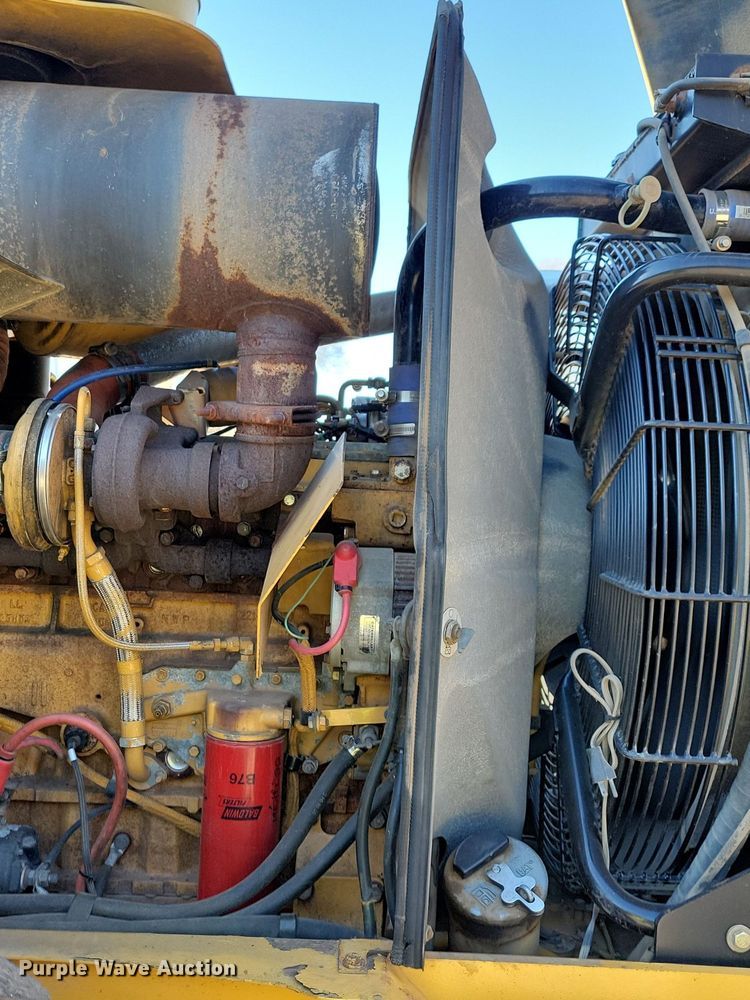 image for item DL7963 2005 Caterpillar 938G Series II wheel loader