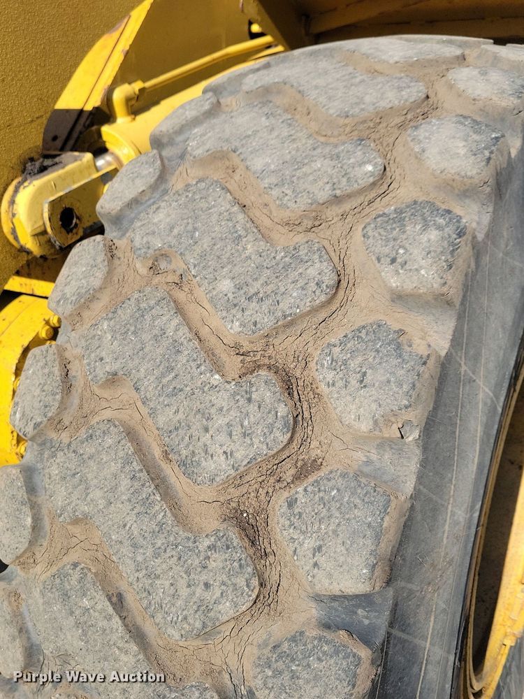 image for item DL7963 2005 Caterpillar 938G Series II wheel loader