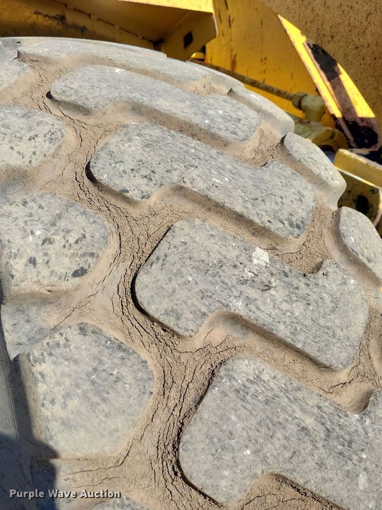 image for item DL7963 2005 Caterpillar 938G Series II wheel loader