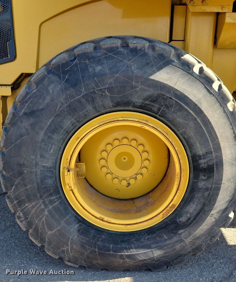 image for item DL7963 2005 Caterpillar 938G Series II wheel loader