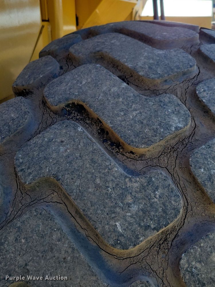 image for item DL7963 2005 Caterpillar 938G Series II wheel loader