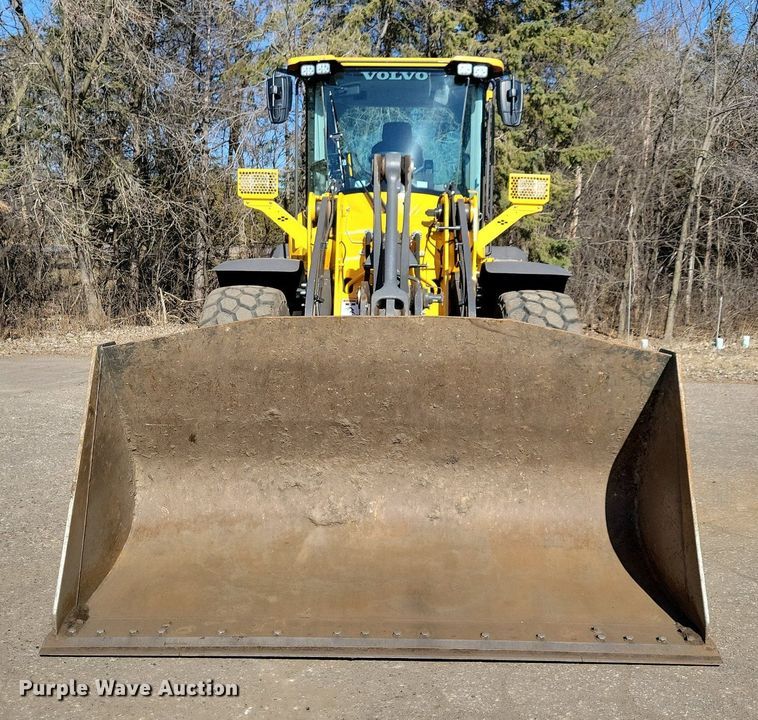 image for item DL7964 2022 Volvo L90H wheel loader