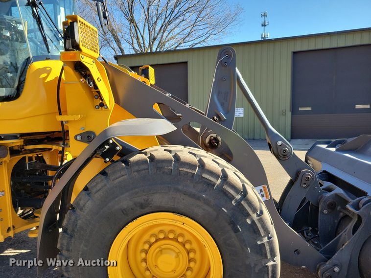 image for item DL7964 2022 Volvo L90H wheel loader