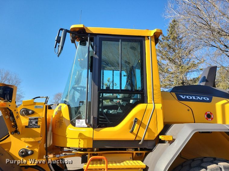 image for item DL7964 2022 Volvo L90H wheel loader