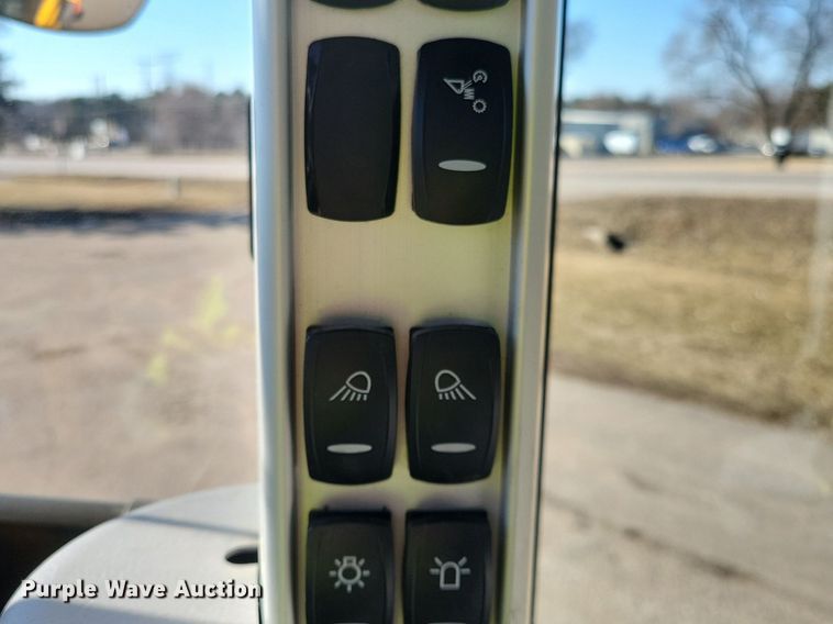 image for item DL7964 2022 Volvo L90H wheel loader