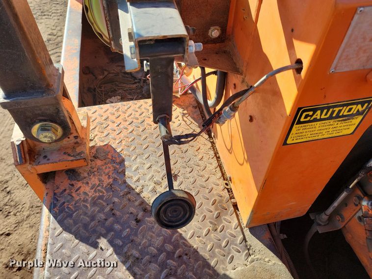 image for item DL7966 Ferguson SP-912 pneumatic roller