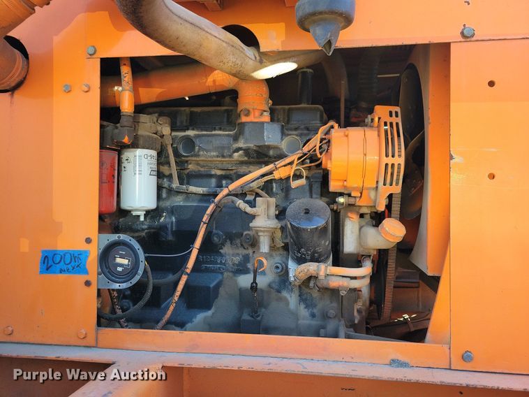 image for item DL7966 Ferguson SP-912 pneumatic roller