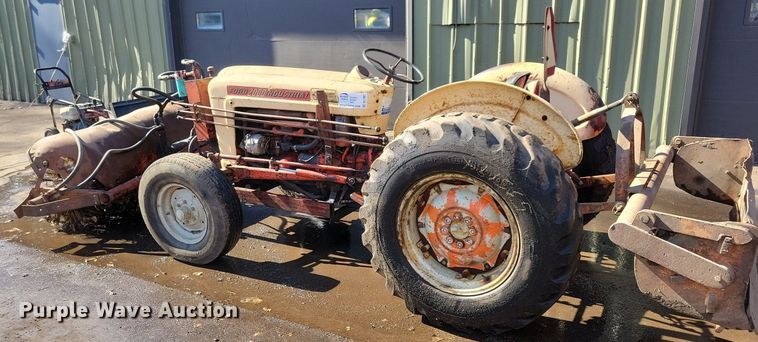 image for item DL7967 Ford 2000 Industrial landscape tractor
