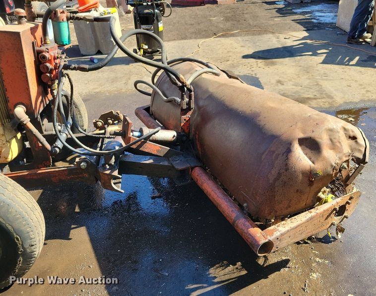 image for item DL7967 Ford 2000 Industrial landscape tractor