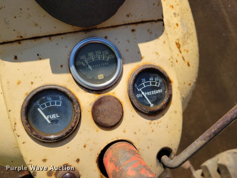 image for item DL7967 Ford 2000 Industrial landscape tractor