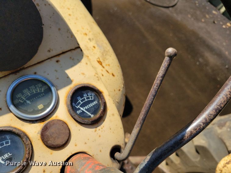 image for item DL7967 Ford 2000 Industrial landscape tractor