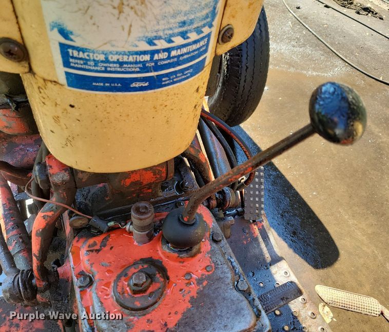 image for item DL7967 Ford 2000 Industrial landscape tractor