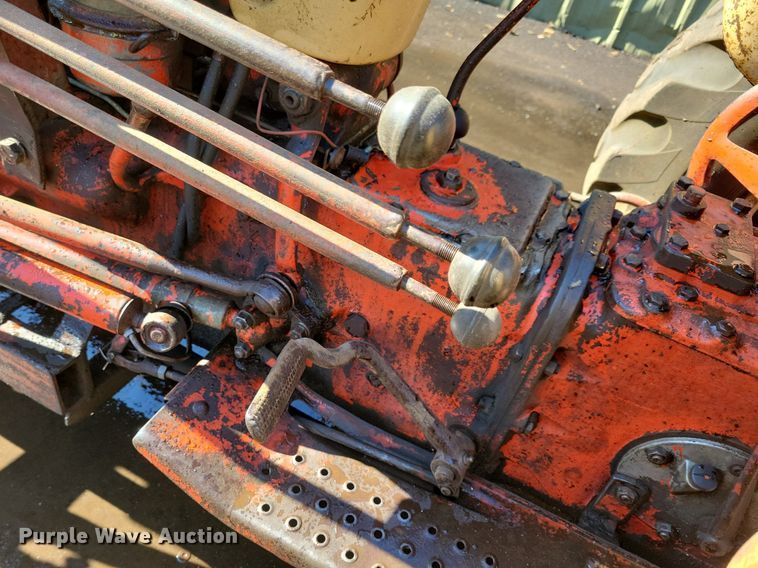 image for item DL7967 Ford 2000 Industrial landscape tractor