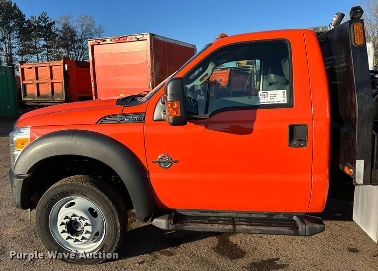 image for item DO3168 2012 Ford  F550 flatbed truck