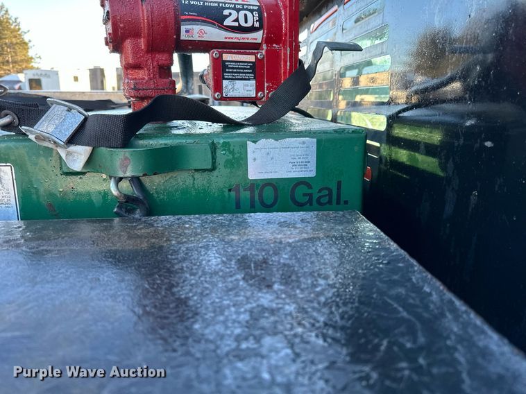 image for item DO3168 2012 Ford  F550 flatbed truck