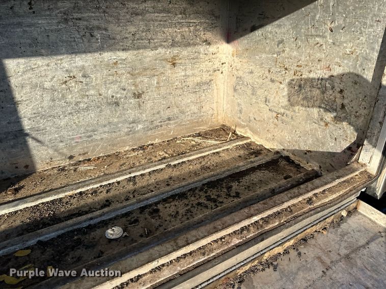 image for item DO3168 2012 Ford  F550 flatbed truck