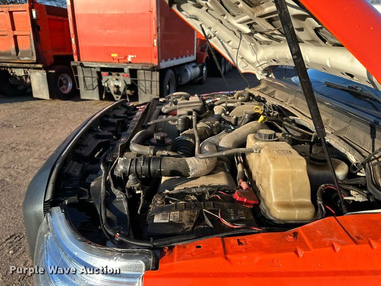 image for item DO3168 2012 Ford  F550 flatbed truck