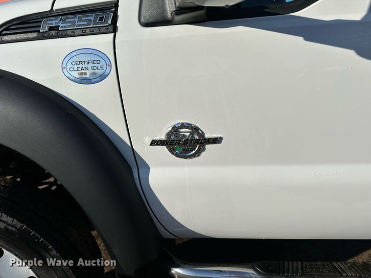image for item DO3169 2016 Ford F550 Super Duty XL box truck
