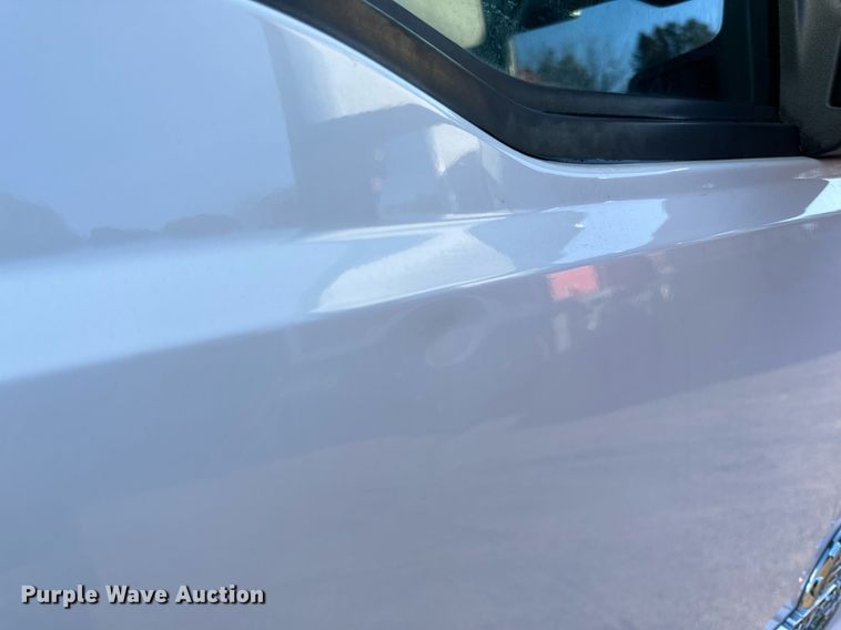 image for item DO3169 2016 Ford F550 Super Duty XL box truck