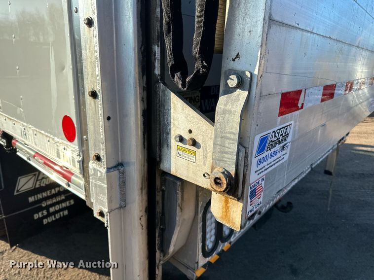 image for item DO3169 2016 Ford F550 Super Duty XL box truck