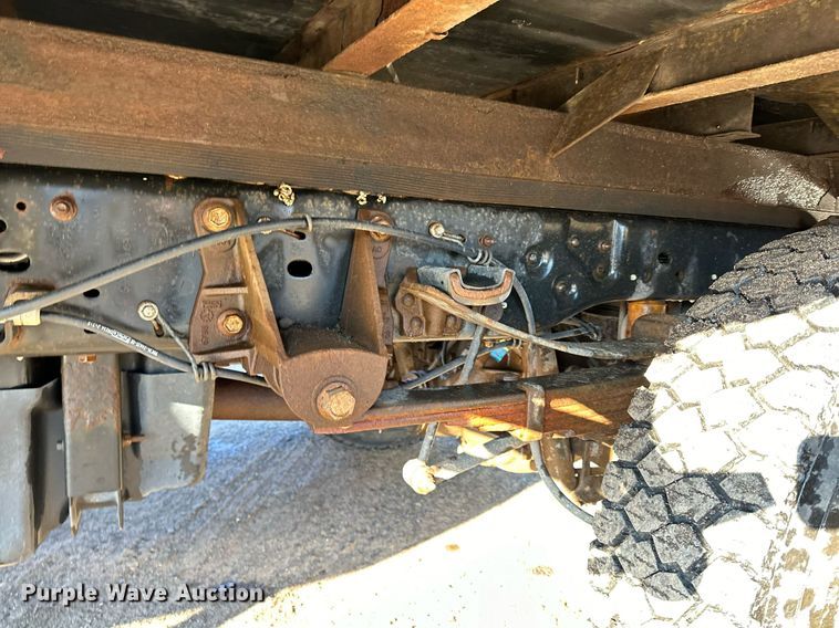 image for item DO3169 2016 Ford F550 Super Duty XL box truck