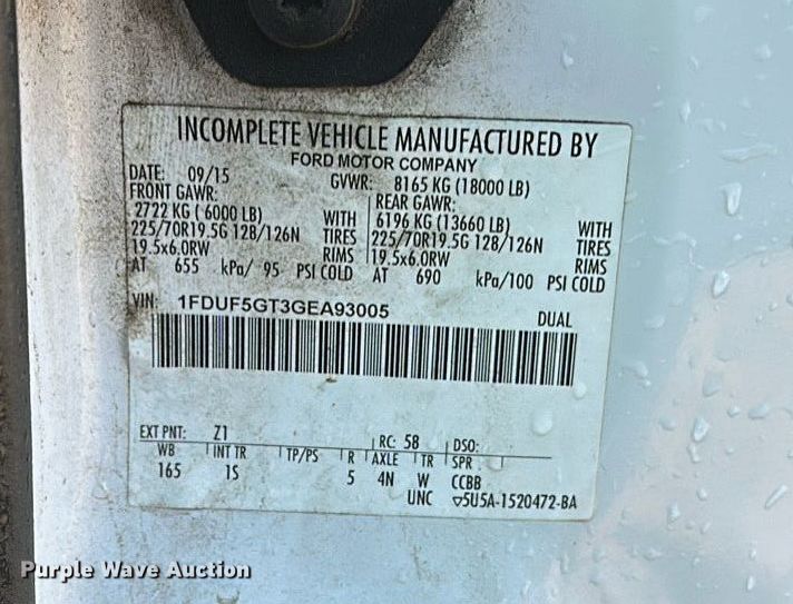 image for item DO3169 2016 Ford F550 Super Duty XL box truck