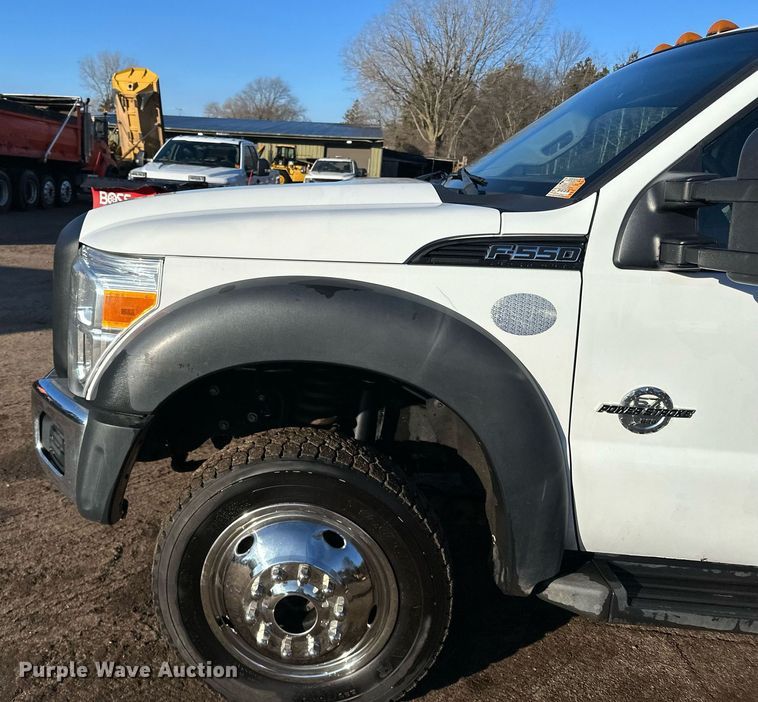 image for item DO3170 2011 Ford  F550 Super Duty XL flatbed truck