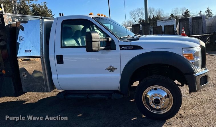 image for item DO3170 2011 Ford  F550 Super Duty XL flatbed truck