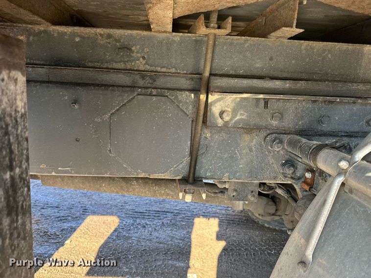 image for item DO3173 1999 Kenworth  T800 box truck