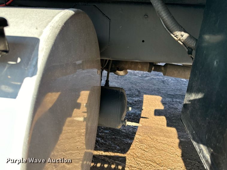 image for item DO3173 1999 Kenworth  T800 box truck