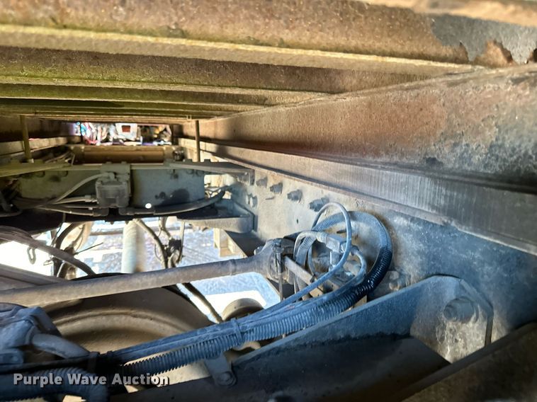 image for item DO3173 1999 Kenworth  T800 box truck