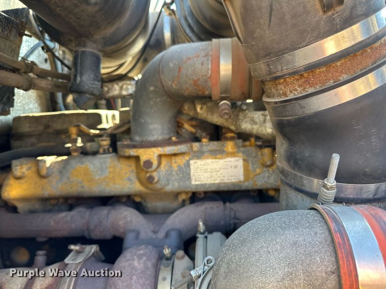 image for item DO3173 1999 Kenworth  T800 box truck