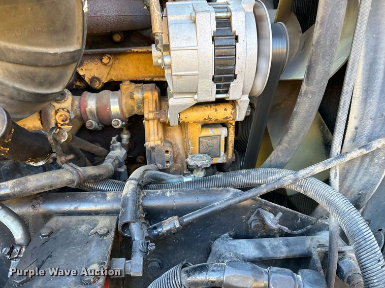 image for item DO3173 1999 Kenworth  T800 box truck