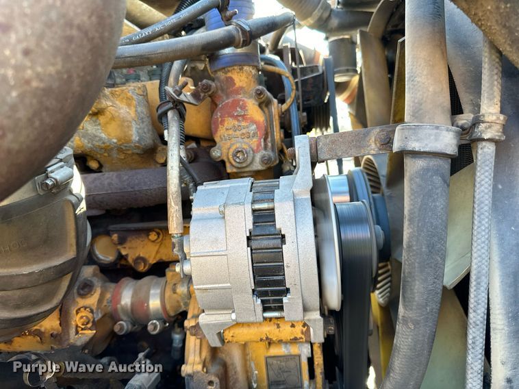 image for item DO3173 1999 Kenworth  T800 box truck