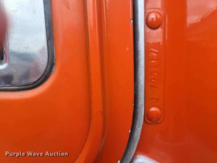 image for item DO3173 1999 Kenworth  T800 box truck