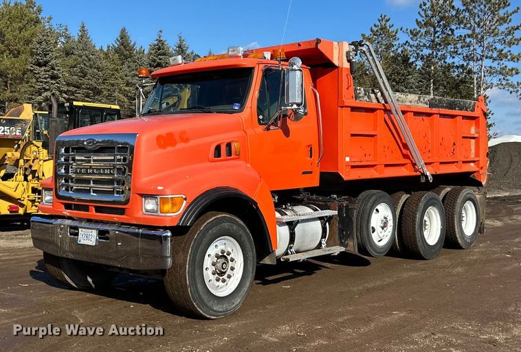 image for item DO3174 2005 Sterling LT9500 dump truck