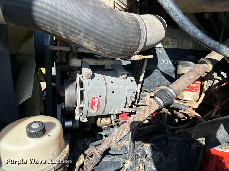 image for item DO3174 2005 Sterling LT9500 dump truck