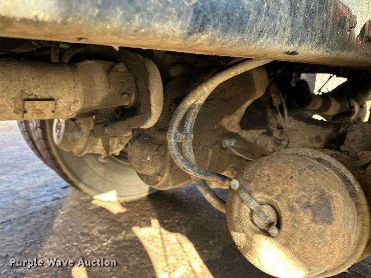 image for item DO3174 2005 Sterling LT9500 dump truck