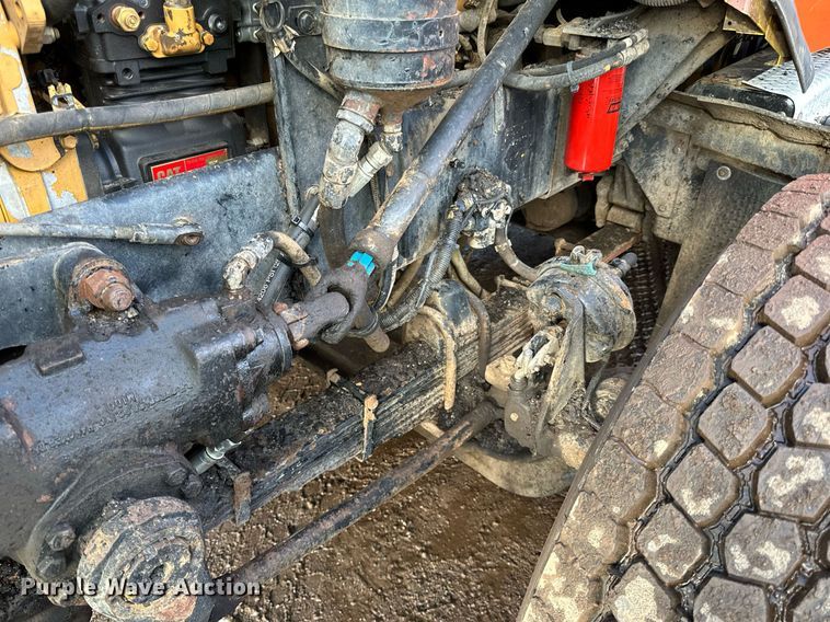 image for item DO3175 2002 Kenworth  T800 dump truck