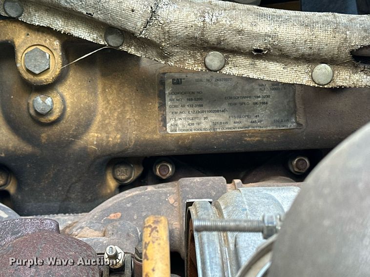 image for item DO3175 2002 Kenworth  T800 dump truck