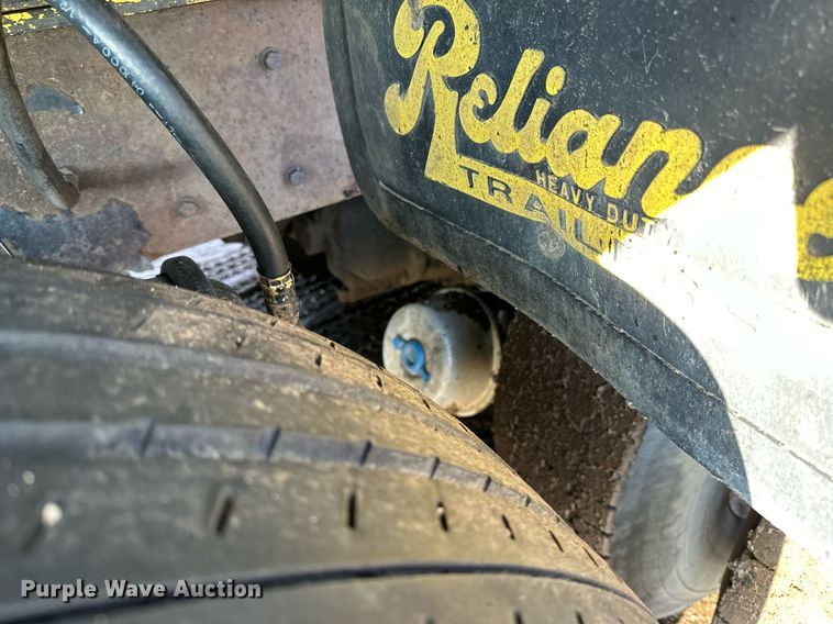 image for item DO3175 2002 Kenworth  T800 dump truck