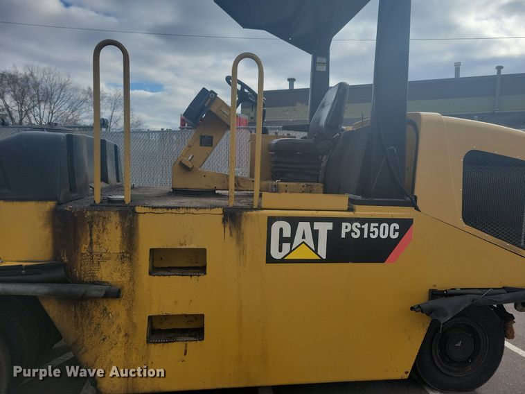 image for item DO3176 2008 Caterpillar PS150C pneumatic roller