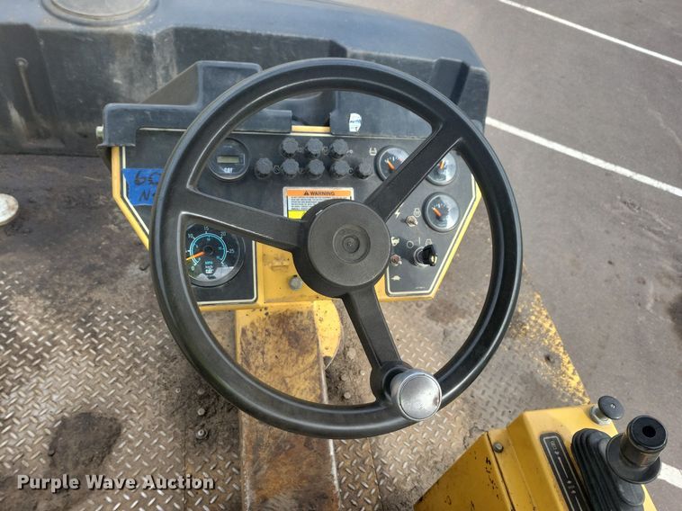 image for item DO3176 2008 Caterpillar PS150C pneumatic roller