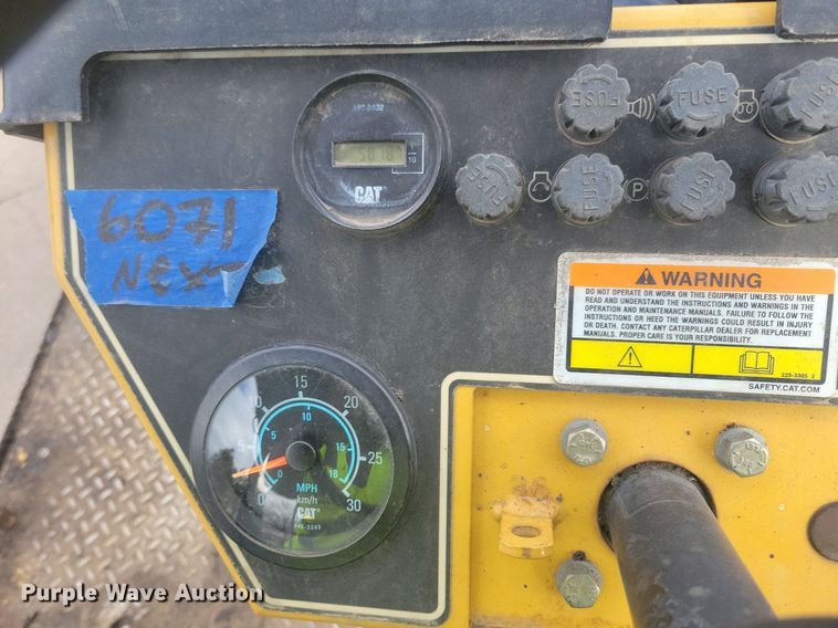 image for item DO3176 2008 Caterpillar PS150C pneumatic roller