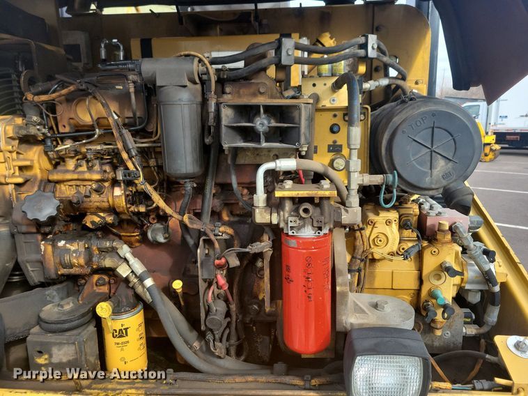 image for item DO3176 2008 Caterpillar PS150C pneumatic roller