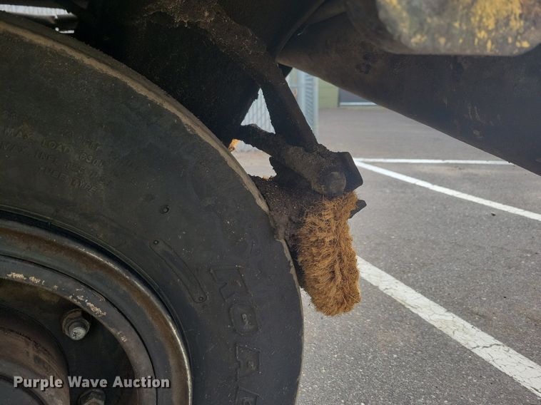 image for item DO3176 2008 Caterpillar PS150C pneumatic roller