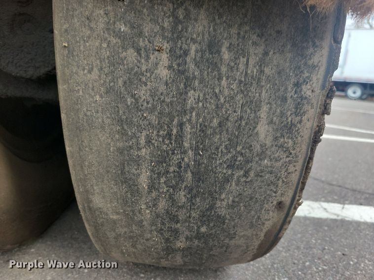 image for item DO3176 2008 Caterpillar PS150C pneumatic roller