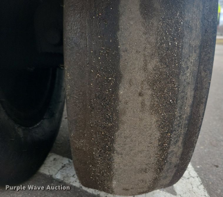 image for item DO3176 2008 Caterpillar PS150C pneumatic roller