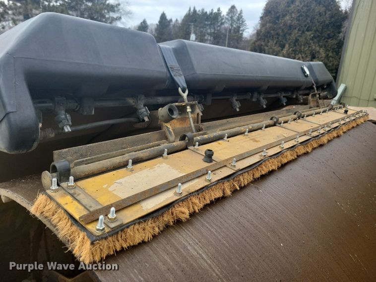 image for item DO3177 1998 Caterpillar CB-634C double drum vibratory roller